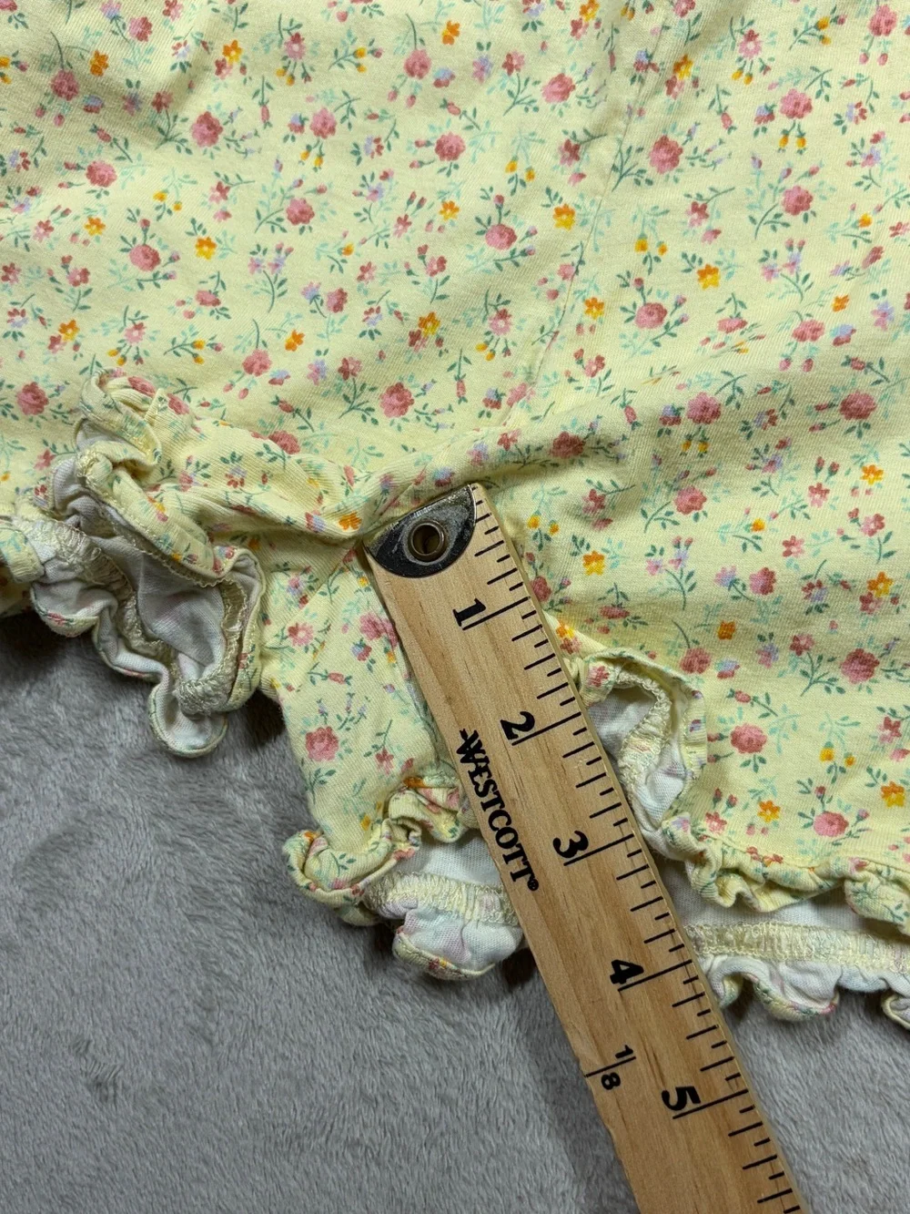 Polo Ralph Lauren Girl’s Ditzy Floral Yellow Ruffle 100% Cotton Shorts Size L